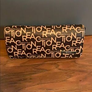 Kennethcole Reaction Wallet